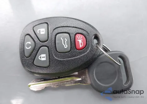 2011 Chevrolet Silverado 1500 Lt from USA, damaged, VIN 3GCPCSE01BG203133